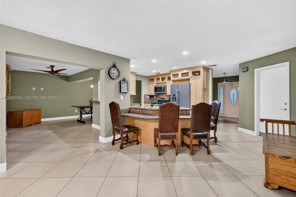 5257 SW 116th Ter Cooper City, FL 33330