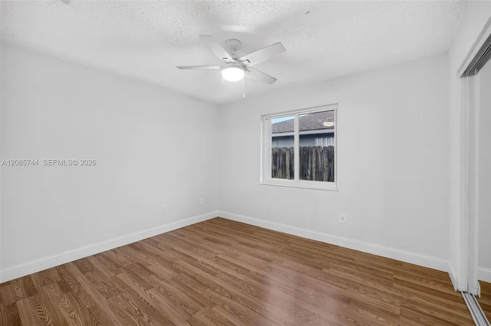 5257 SW 116th Ter Cooper City, FL 33330