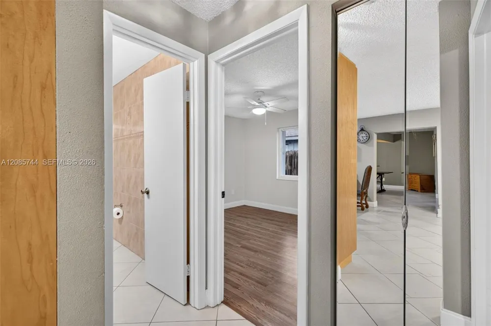 5257 SW 116th Ter Cooper City, FL 33330