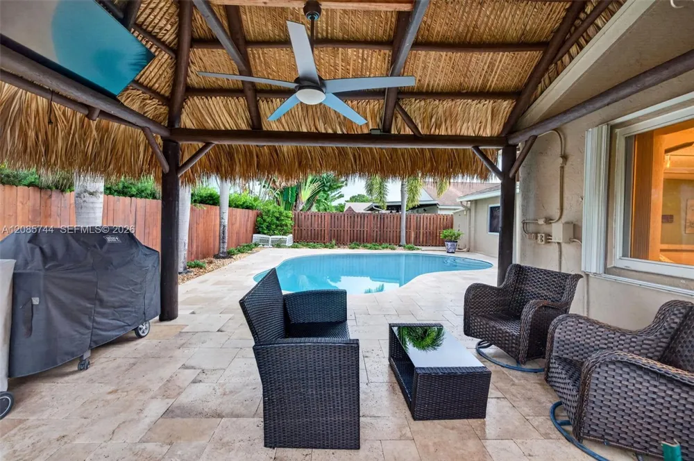 5257 SW 116th Ter Cooper City, FL 33330