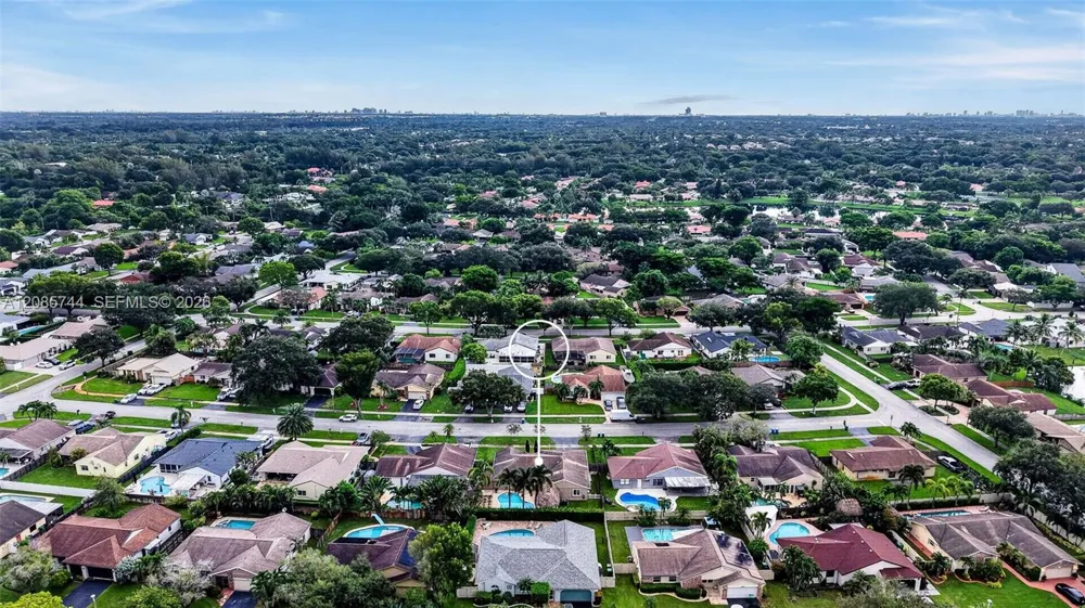 5257 SW 116th Ter Cooper City, FL 33330