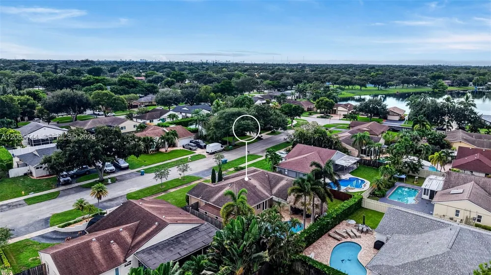 5257 SW 116th Ter Cooper City, FL 33330