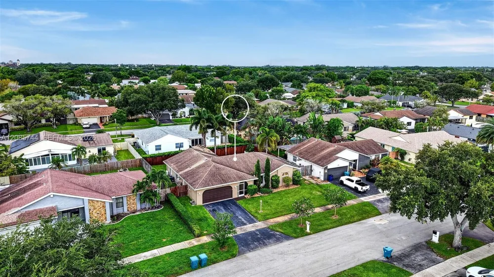 5257 SW 116th Ter Cooper City, FL 33330