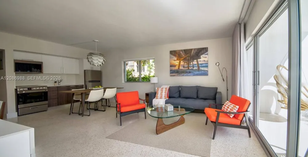4433 El Mar Dr Lauderdale By The Sea, FL 33308
