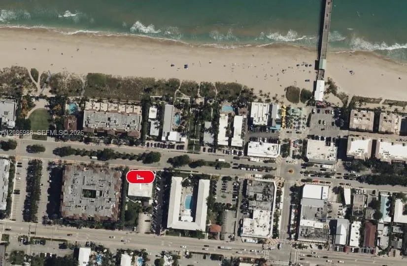 4433 El Mar Dr Lauderdale By The Sea, FL 33308