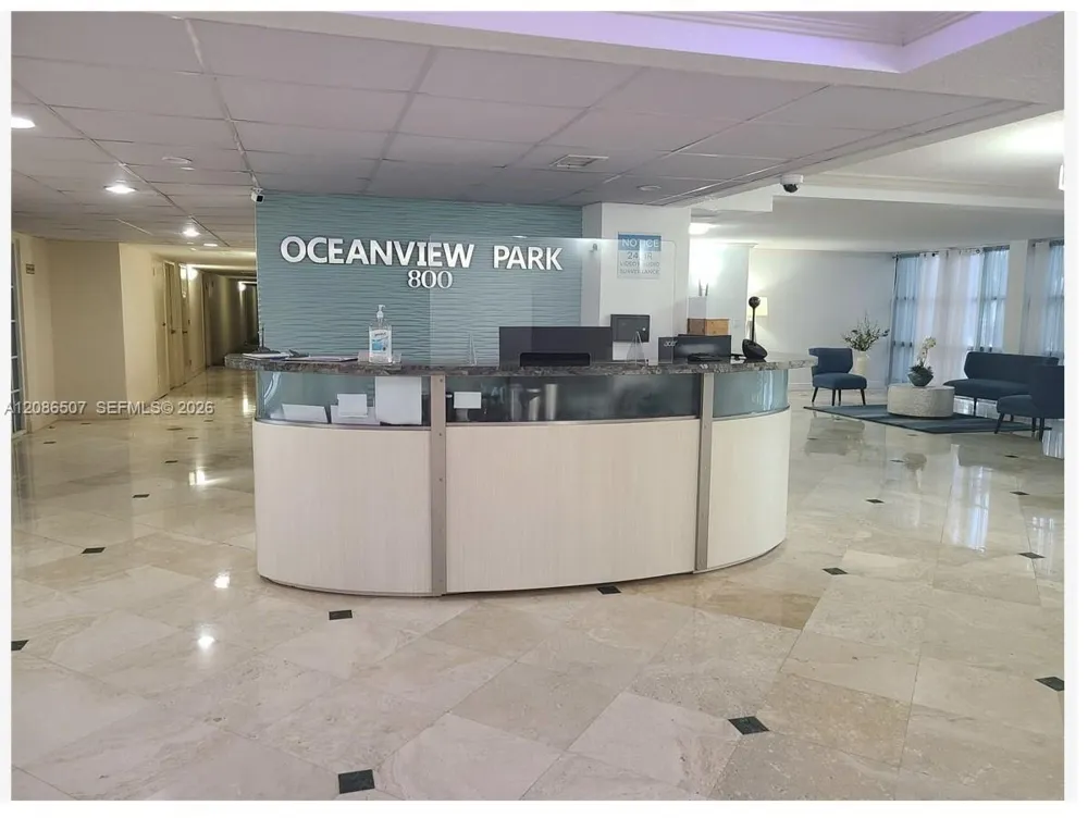 800 Parkview Dr #106 Hallandale Beach, FL 33009