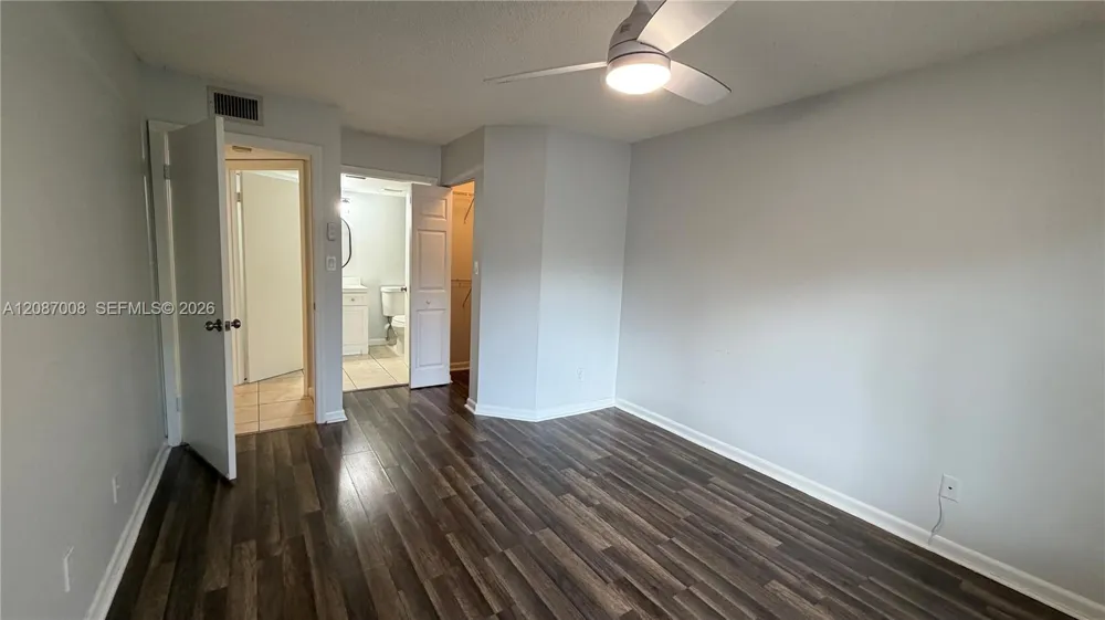 1174 Coral Club Dr #1174 Coral Springs, FL 33071
