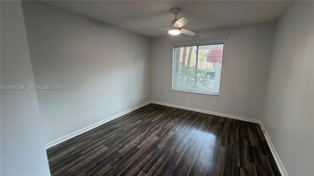 1174 Coral Club Dr #1174 Coral Springs, FL 33071