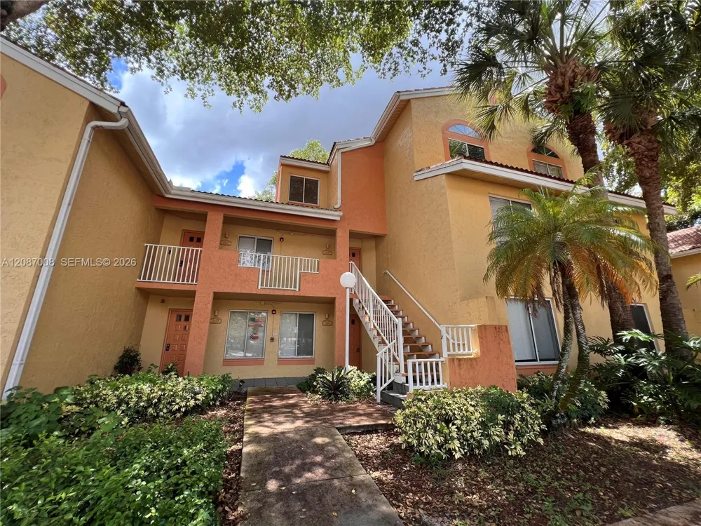 1174 Coral Club Dr #1174 Coral Springs, FL 33071