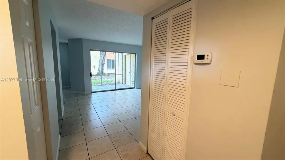 1174 Coral Club Dr #1174 Coral Springs, FL 33071