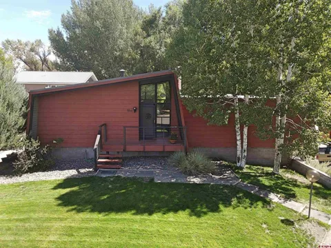 9 Bellwood Drive
