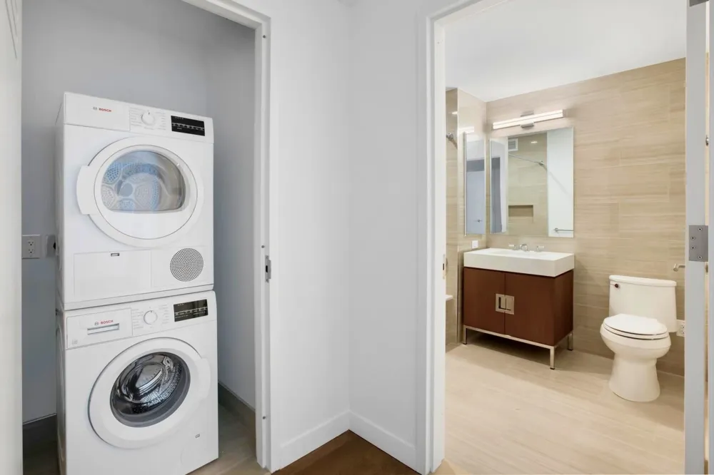 99 HUDSON ST Jersey City, NJ 07302