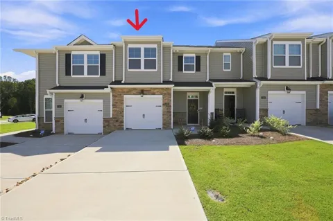 1262 Evelynnview Lane