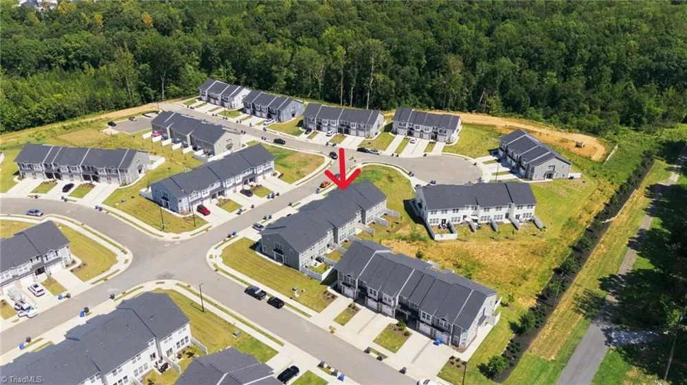 1262 Evelynnview Lane Kernersville, NC 27284