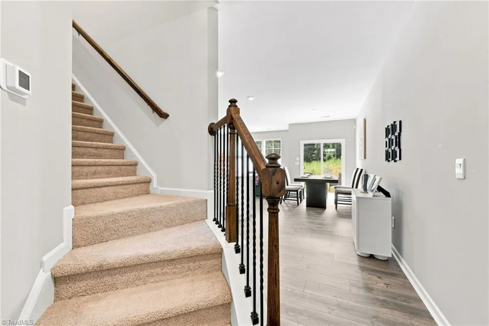 1262 Evelynnview Lane Kernersville, NC 27284