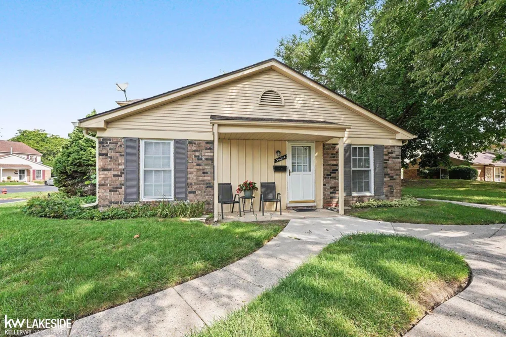 34204 Garfield Circle Fraser City, MI 48026