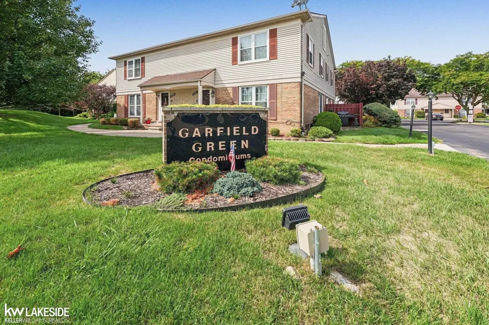 34204 Garfield Circle Fraser City, MI 48026