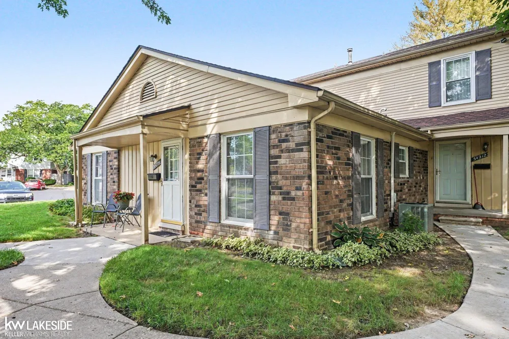 34204 Garfield Circle Fraser City, MI 48026