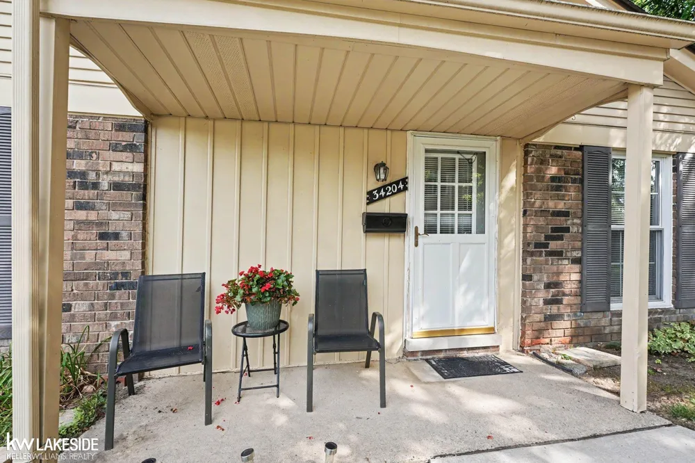 34204 Garfield Circle Fraser City, MI 48026