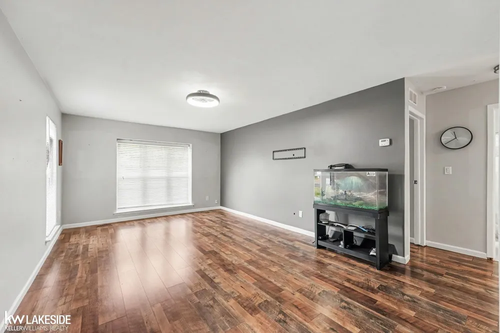 34204 Garfield Circle Fraser City, MI 48026