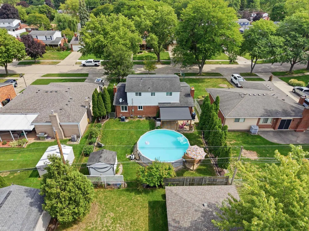 40381 Flagstaff Drive Sterling Heights City, MI 48313