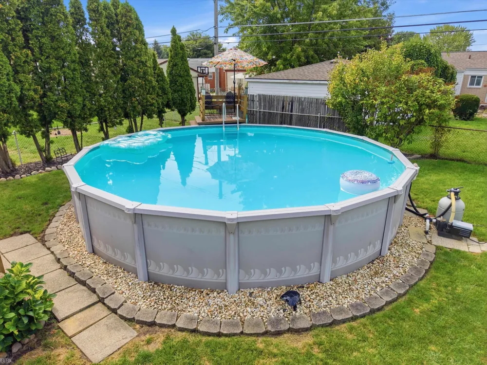 40381 Flagstaff Drive Sterling Heights City, MI 48313