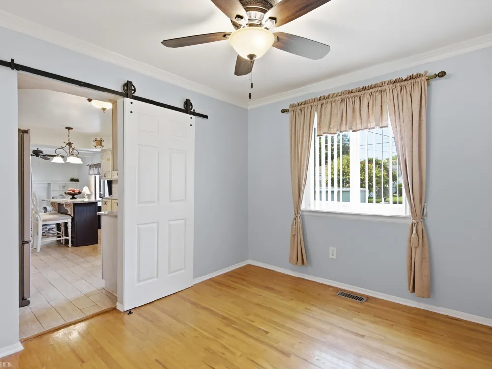 40381 Flagstaff Drive Sterling Heights City, MI 48313