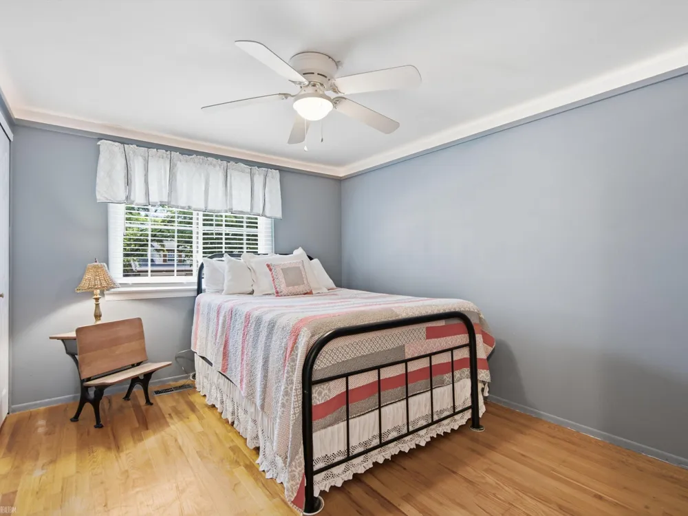 40381 Flagstaff Drive Sterling Heights City, MI 48313
