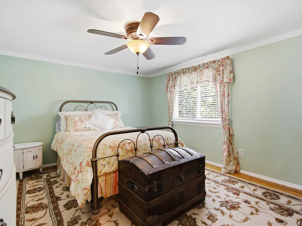 40381 Flagstaff Drive Sterling Heights City, MI 48313