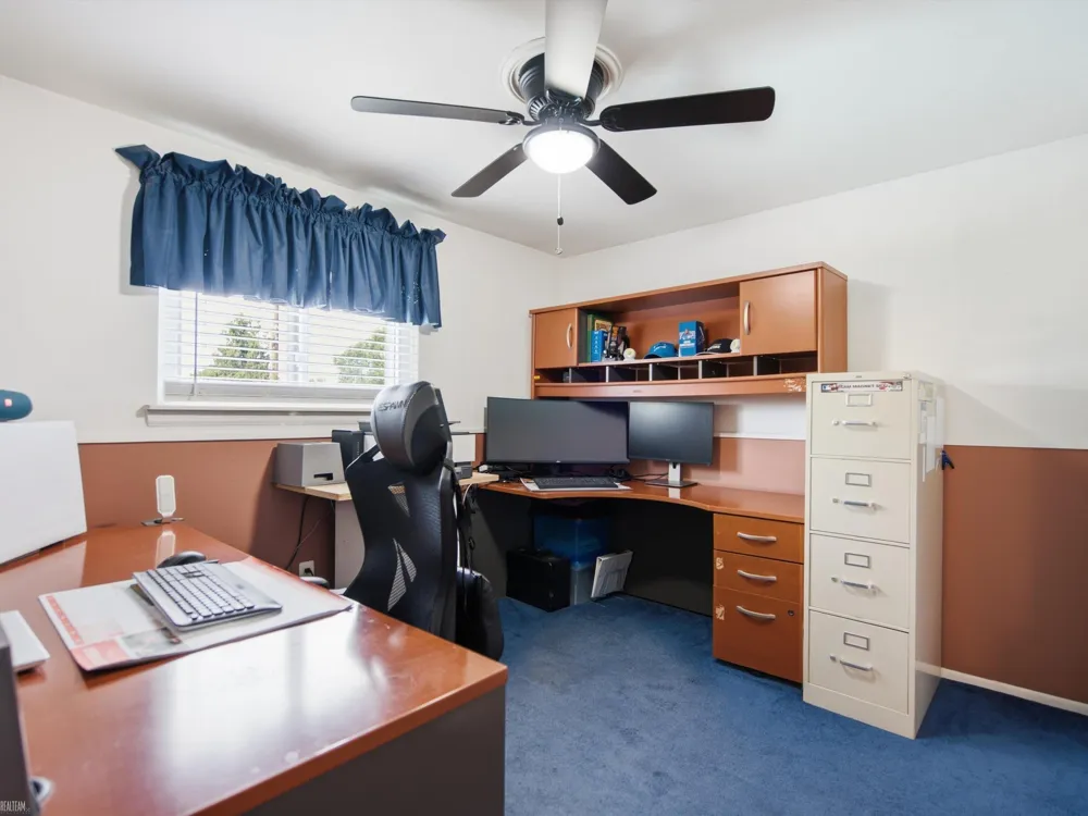 40381 Flagstaff Drive Sterling Heights City, MI 48313