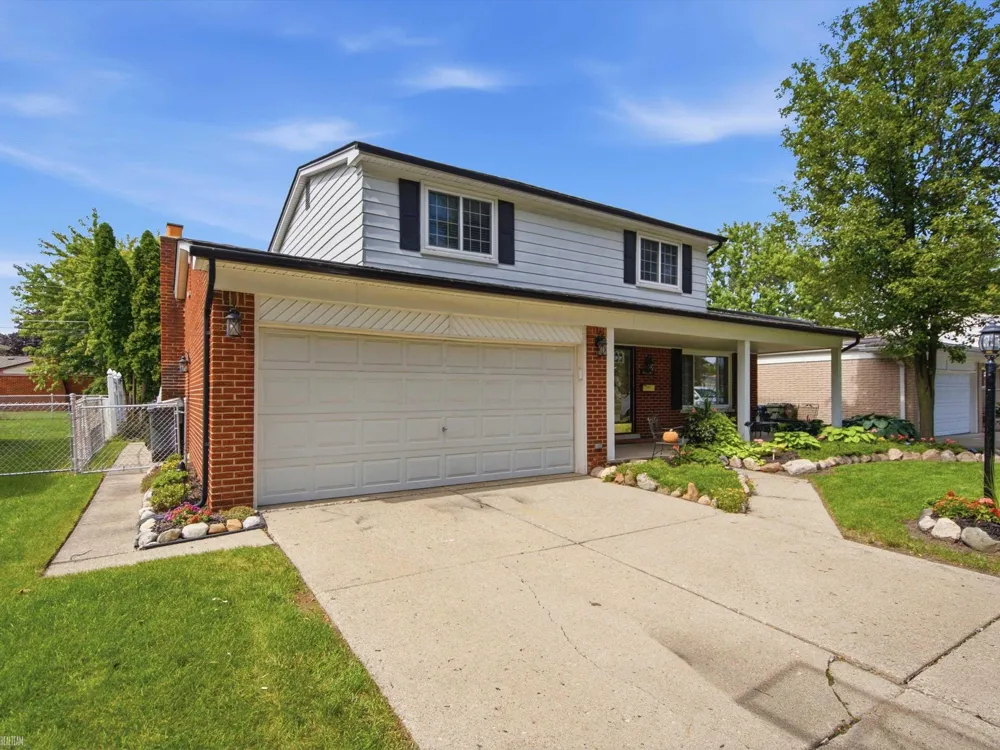 40381 Flagstaff Drive Sterling Heights City, MI 48313