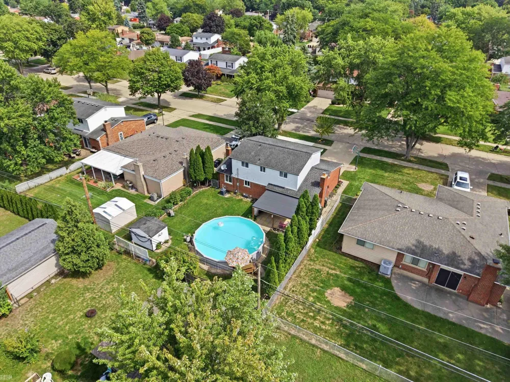 40381 Flagstaff Drive Sterling Heights City, MI 48313