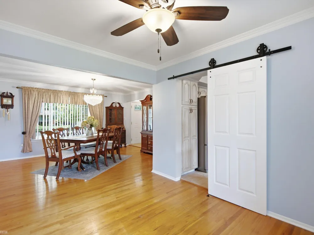 40381 Flagstaff Drive Sterling Heights City, MI 48313