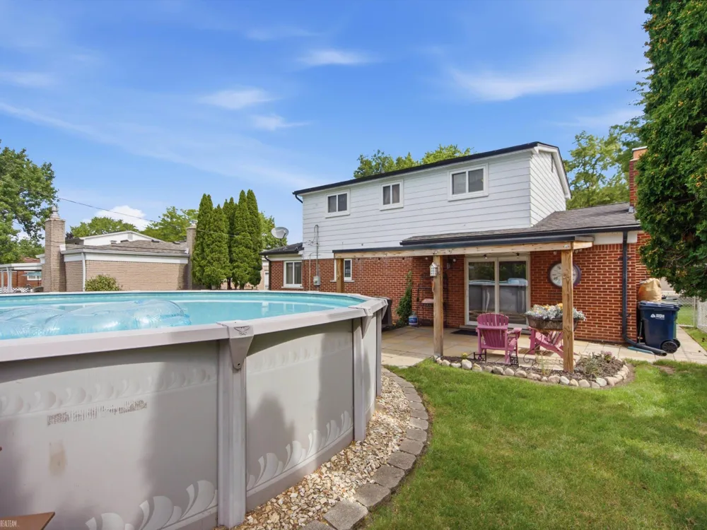 40381 Flagstaff Drive Sterling Heights City, MI 48313