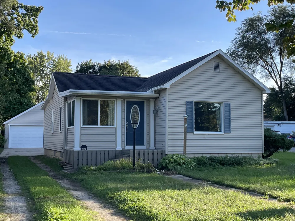 2424 30th Street SW Wyoming City, MI 49519