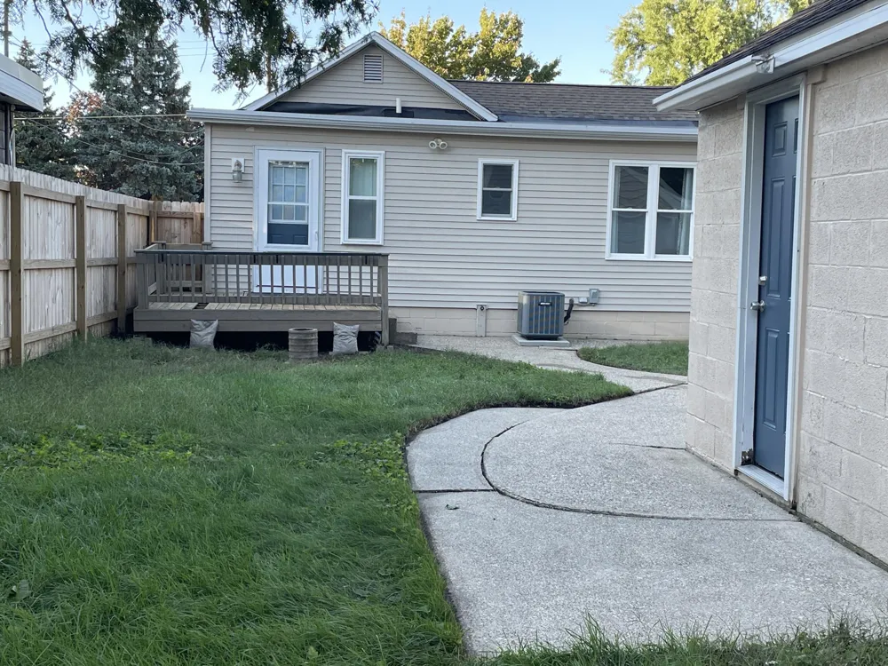 2424 30th Street SW Wyoming City, MI 49519