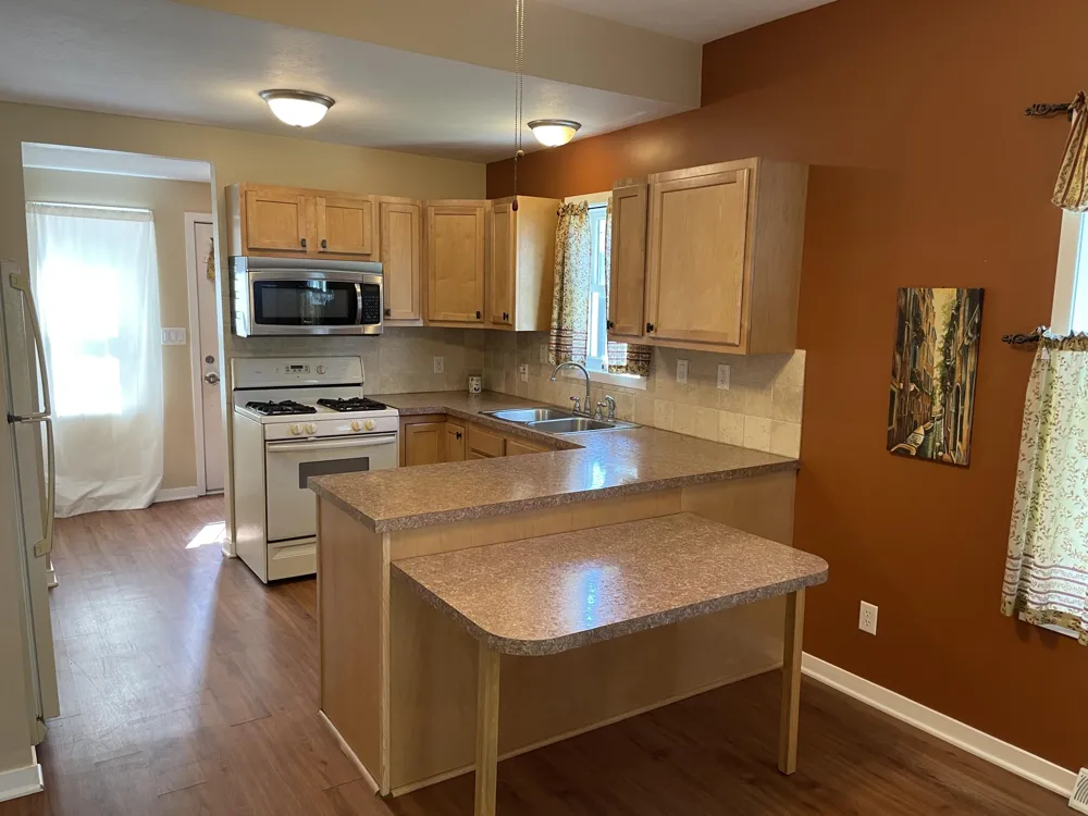 2424 30th Street SW Wyoming City, MI 49519