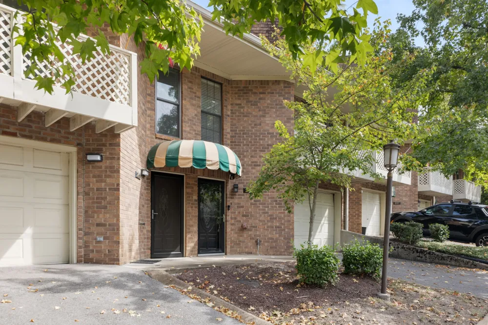 243 Glenstone Cir Brentwood, TN 37027