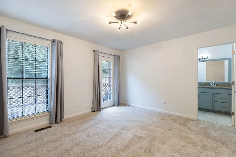 243 Glenstone Cir Brentwood, TN 37027