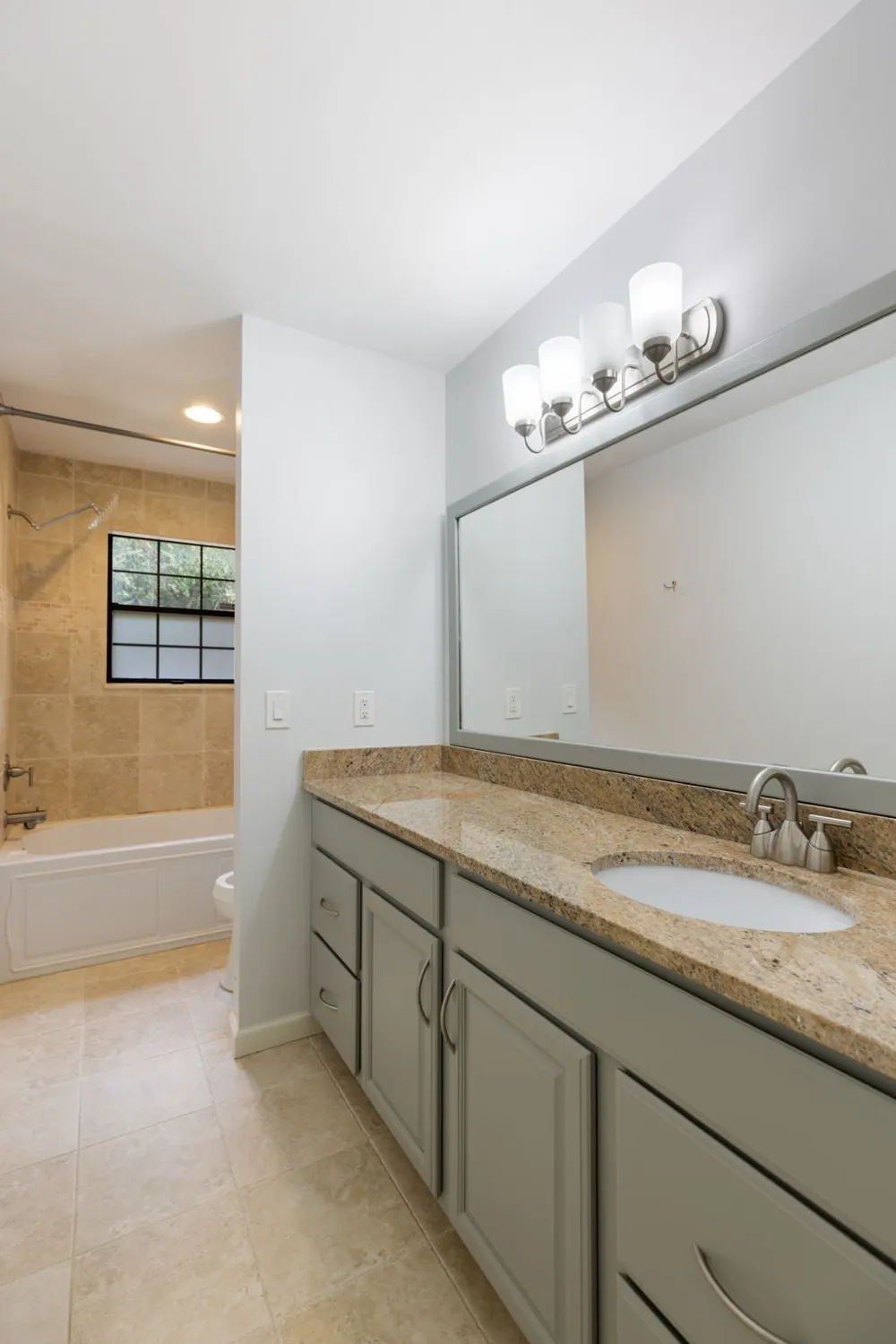 243 Glenstone Cir Brentwood, TN 37027
