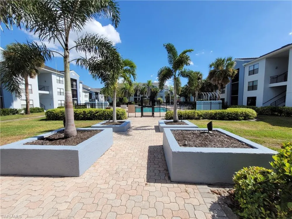 13625 Eagle Ridge Drive #318 Fort Myers, FL 33912