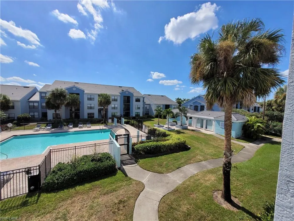 13625 Eagle Ridge Drive #318 Fort Myers, FL 33912