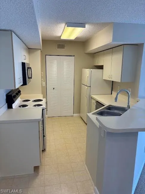 13625 Eagle Ridge Drive #318 Fort Myers, FL 33912