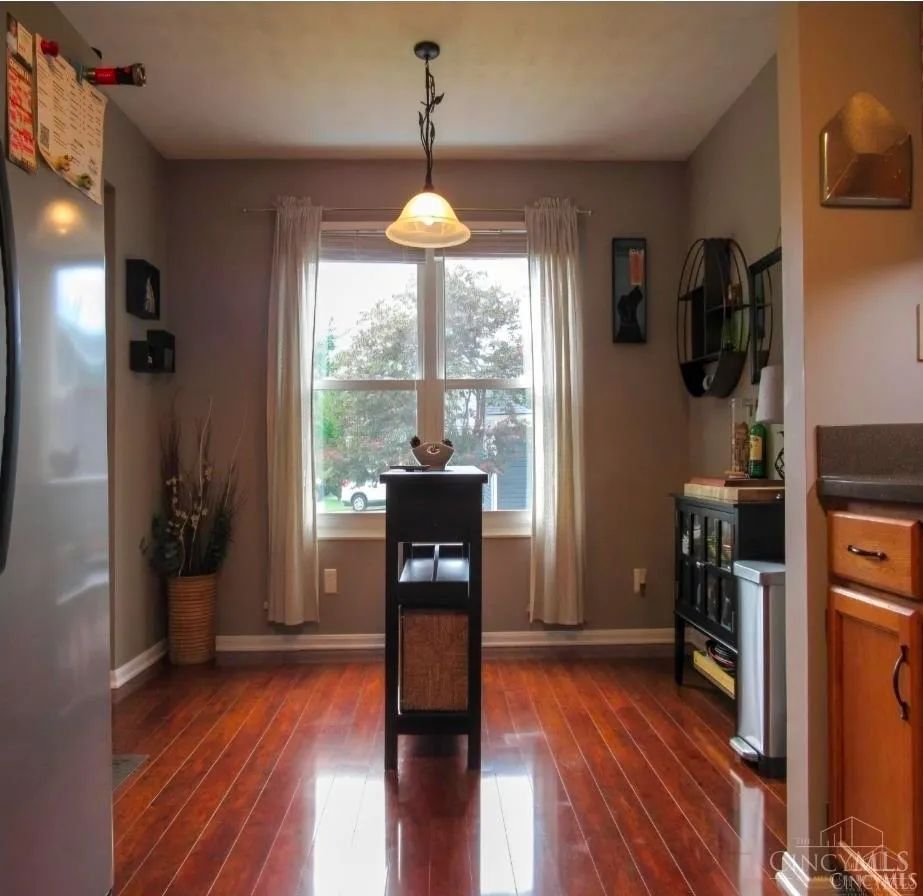 932 Tarragon Lane Miami, OH 45150