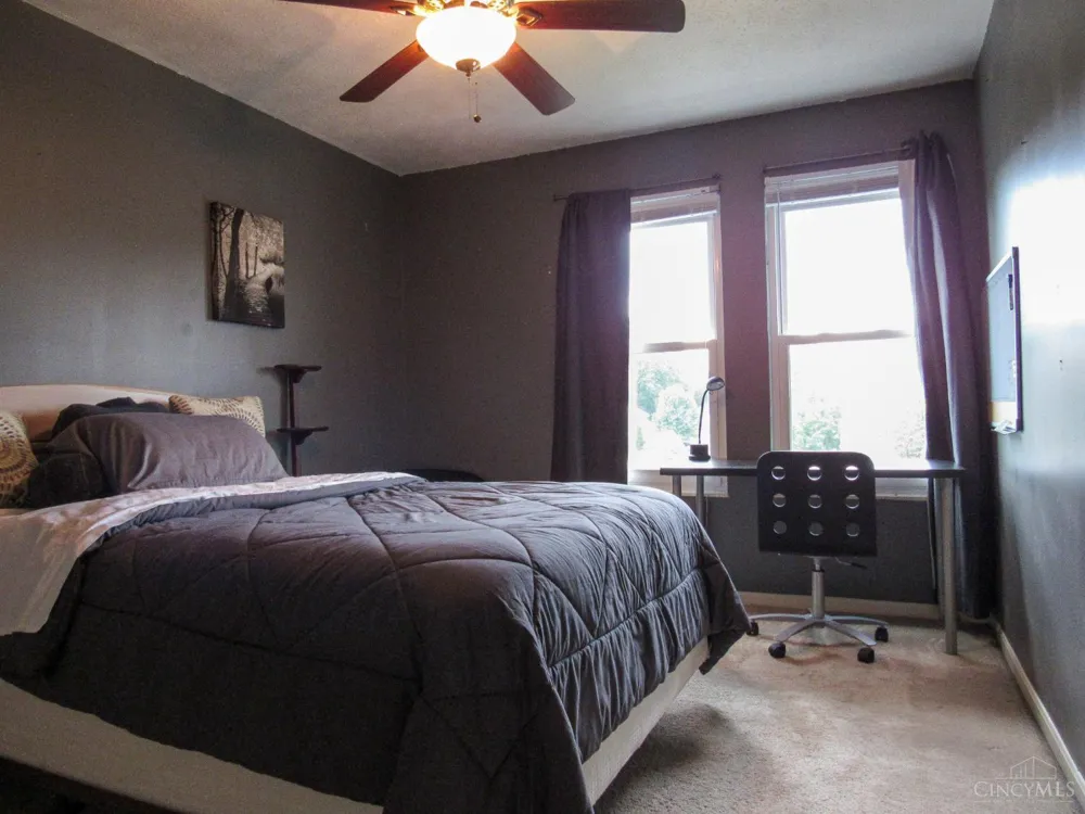 932 Tarragon Lane Miami, OH 45150