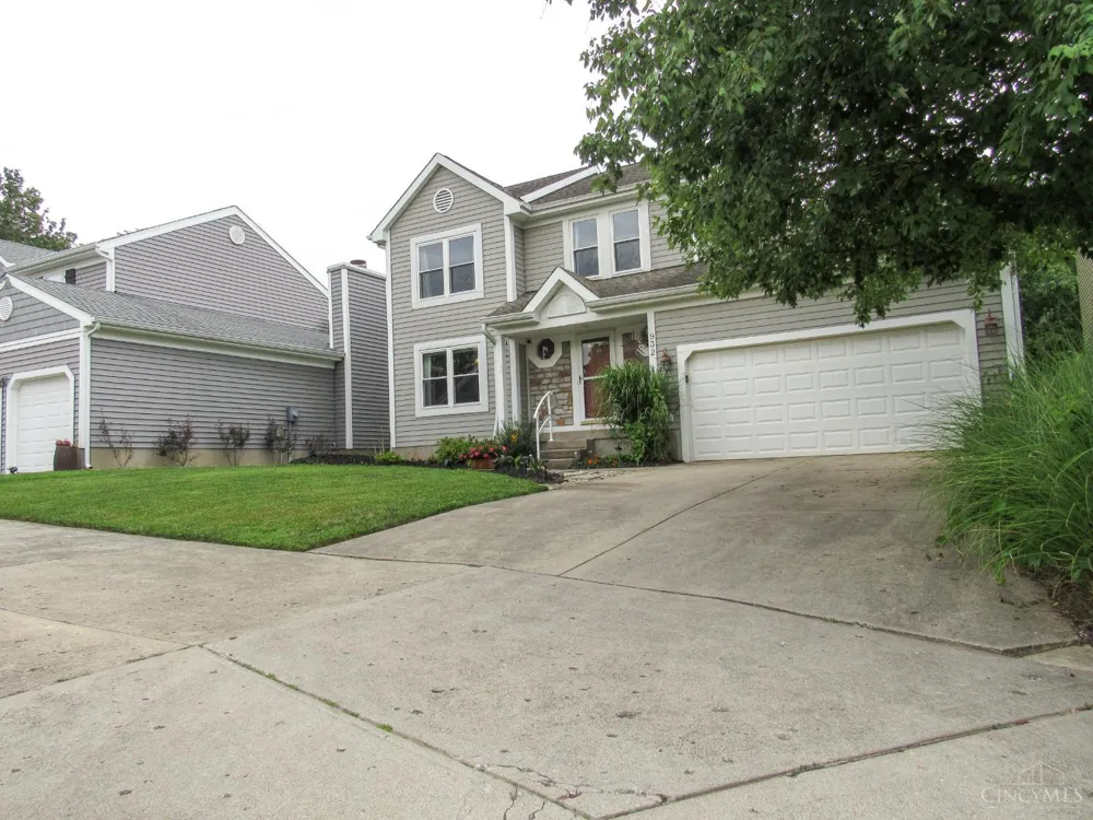 932 Tarragon Lane Miami, OH 45150