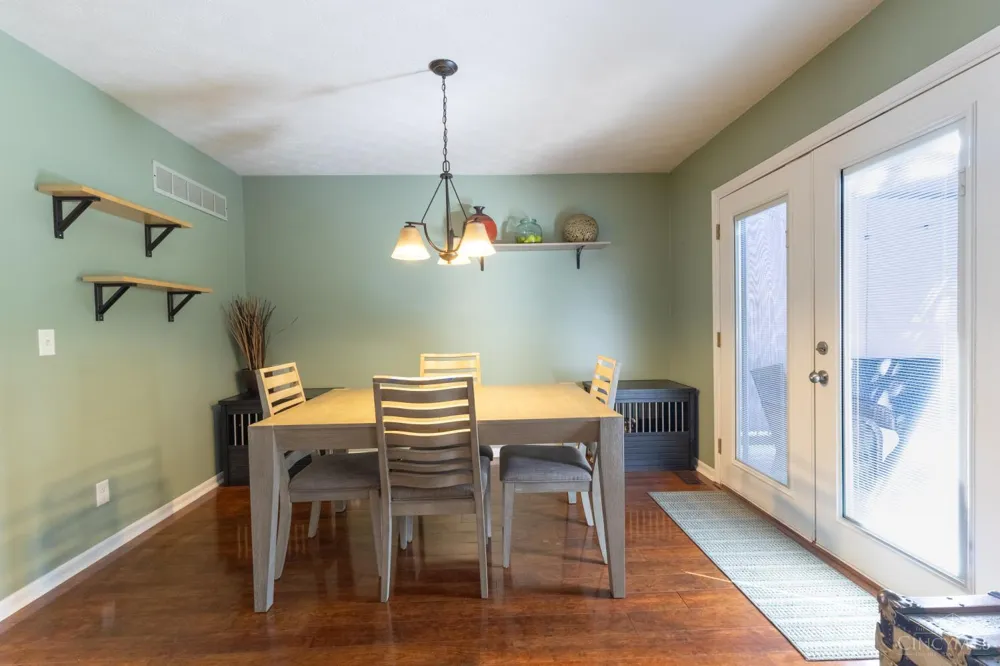 932 Tarragon Lane Miami, OH 45150
