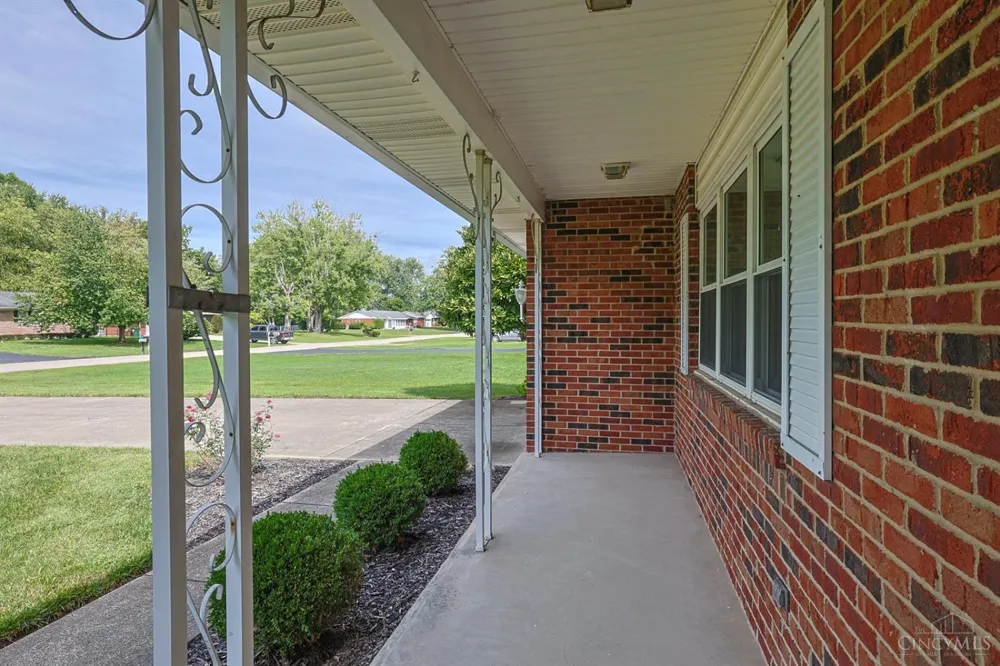 3692 Crestview Avenue Clearcreek, OH 45036