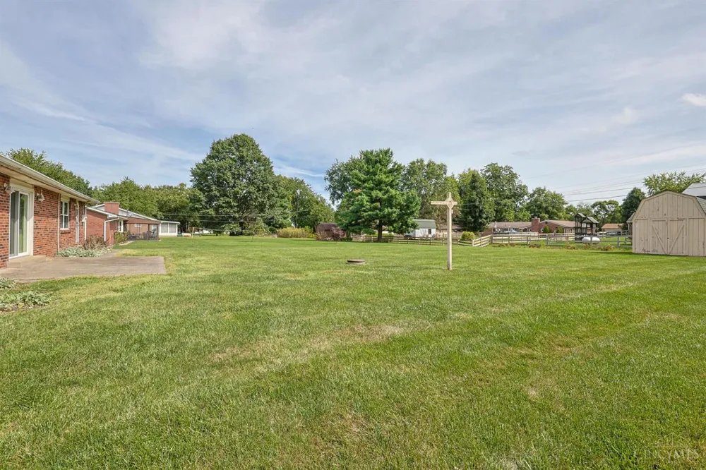 3692 Crestview Avenue Clearcreek, OH 45036