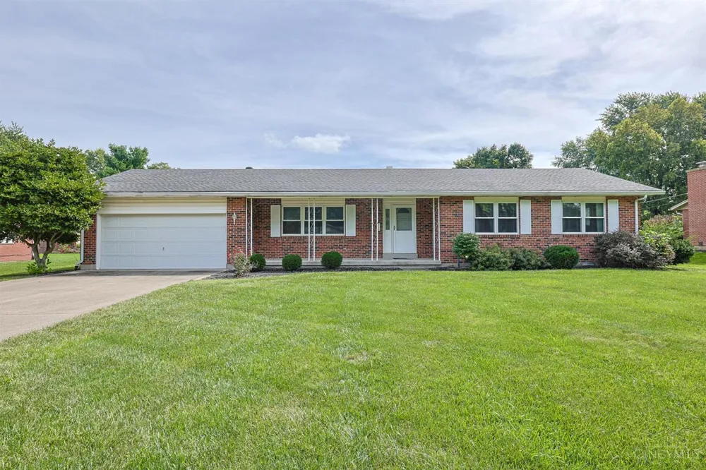 3692 Crestview Avenue Clearcreek, OH 45036